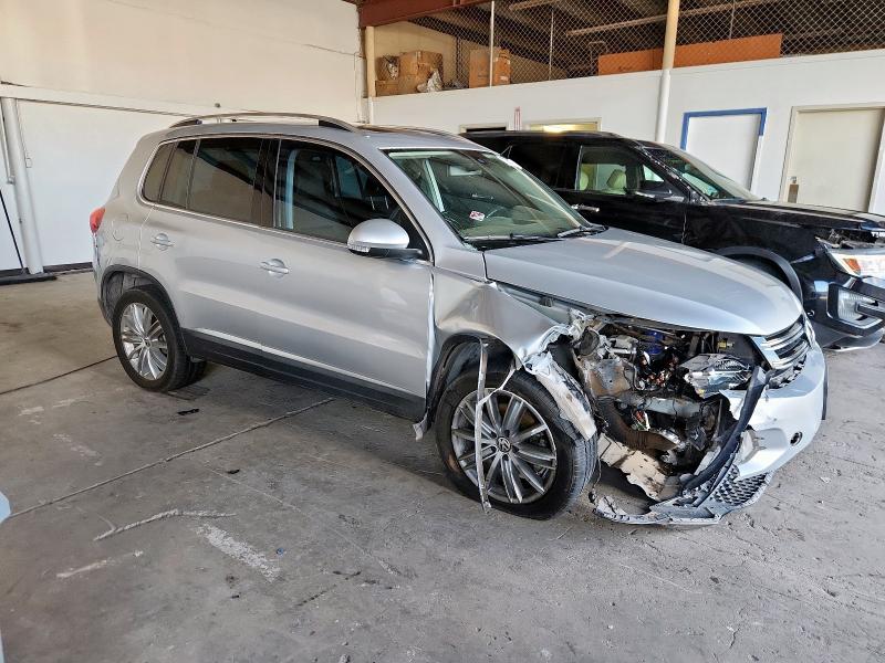 WVGAV7AX2GW607126 - 2016 VOLKSWAGEN TIGUAN S SILVER photo 4