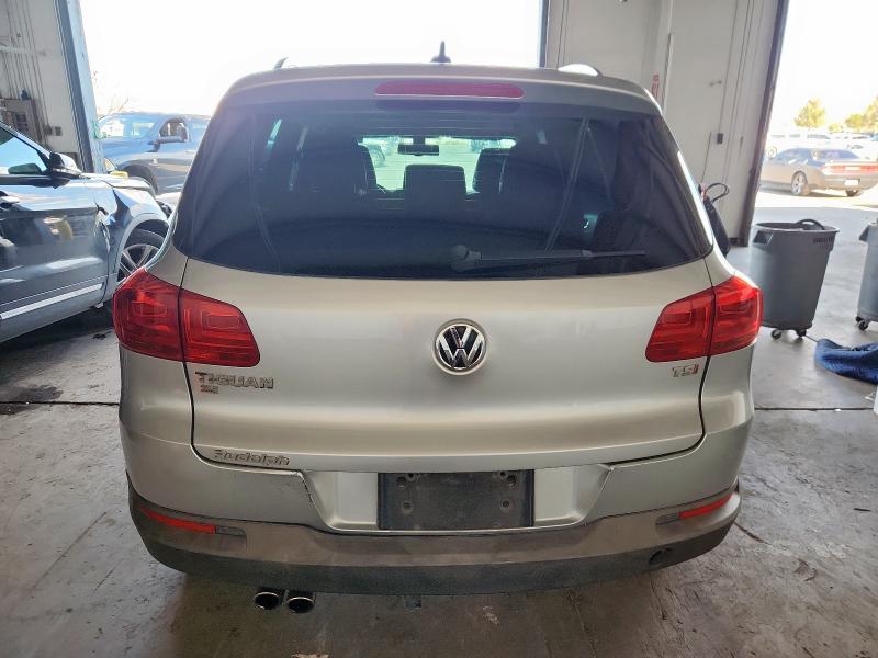 WVGAV7AX2GW607126 - 2016 VOLKSWAGEN TIGUAN S SILVER photo 6