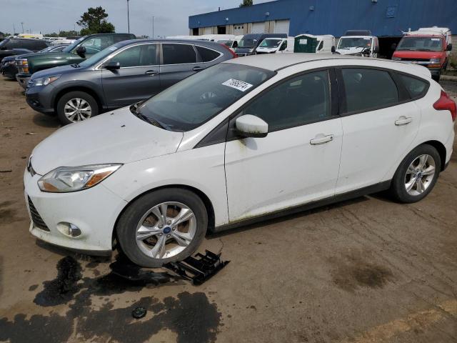 1FAHP3K26CL284094 - 2012 FORD FOCUS SE WHITE photo 1