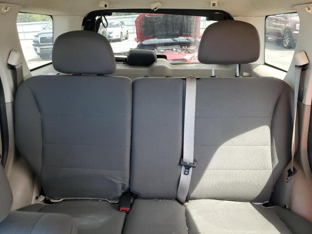1FMCU9C78BKA56656 - 2011 FORD ESCAPE XLS Ақ фото 10