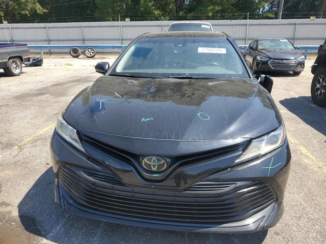 4T1B11HK2JU091831 - 2018 TOYOTA CAMRY L BLACK photo 5