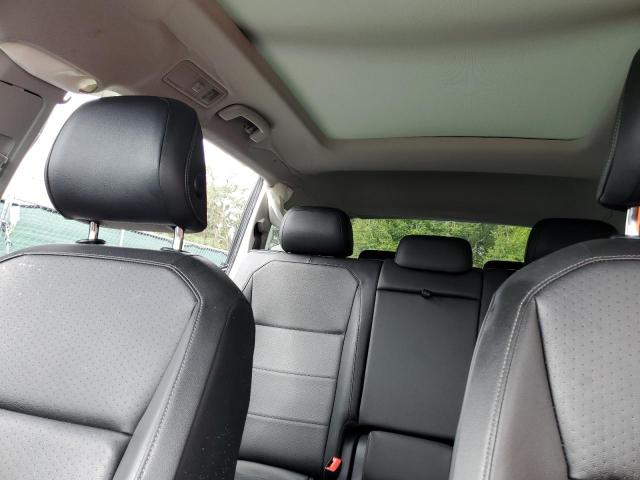 3VV2B7AX9JM199718 - 2018 VOLKSWAGEN TIGUAN SE Czarny zdjęcie 10