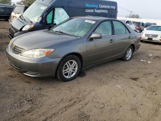4T1BE32K23U708883 - 2003 TOYOTA CAMRY LE GRAY photo 2