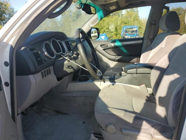 JTEBU14R830002557 - 2003 TOYOTA 4RUNNER SR5 WHITE photo 7