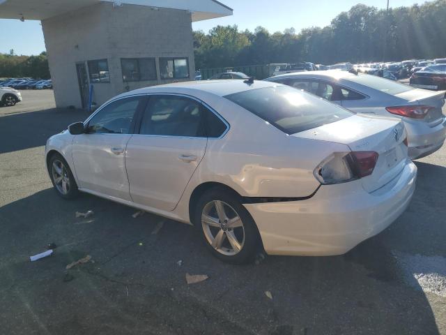 1VWBP7A35DC101834 - 2013 VOLKSWAGEN PASSAT SE თეთრი ფოტო 2