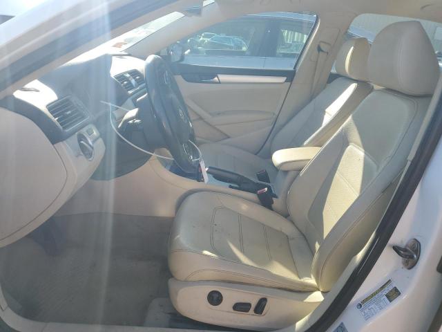 1VWBP7A35DC101834 - 2013 VOLKSWAGEN PASSAT SE თეთრი ფოტო 7
