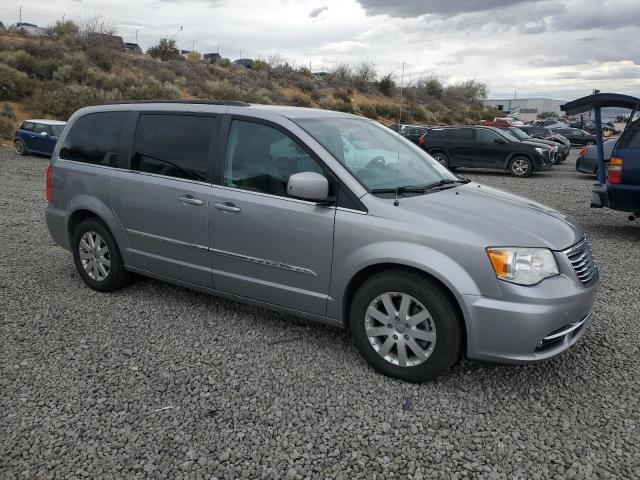 2C4RC1BG4FR752328 - 2015 CHRYSLER TOWN & COU TOURING ვერცხლისფერი ფოტო 4