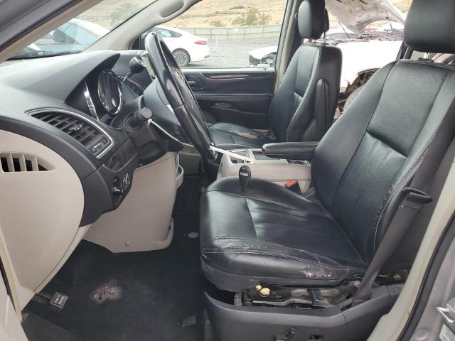 2C4RC1BG4FR752328 - 2015 CHRYSLER TOWN & COU TOURING ვერცხლისფერი ფოტო 7