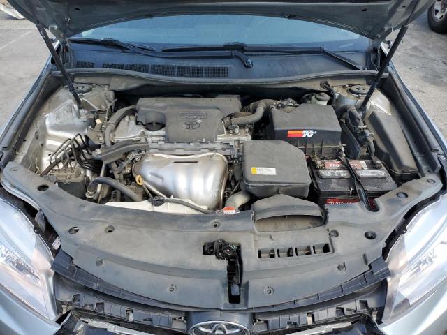 4T1BF1FK8GU198394 - 2016 TOYOTA CAMRY LE SILVER photo 11
