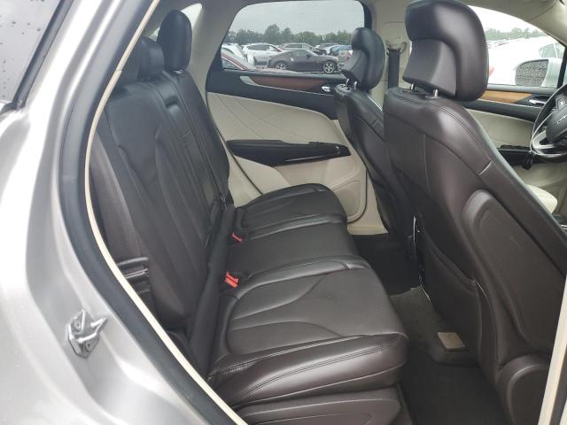 5LMCJ3C90GUJ03243 - 2016 LINCOLN MKC RESERVE ვერცხლისფერი ფოტო 11
