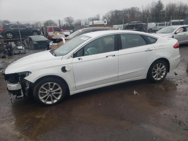 3FA6P0SU0KR101666 - 2019 FORD FUSION TITANIUM WHITE photo 1