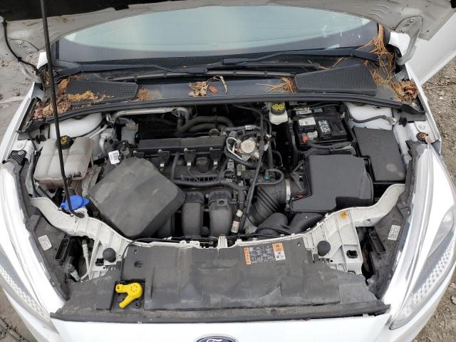 1FADP3E21HL266572 - 2017 FORD FOCUS S WHITE photo 11