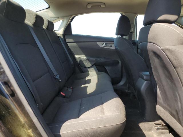 3KPF24AD5KE120500 - 2019 KIA FORTE FE BLACK photo 10