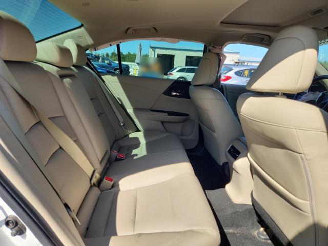 1HGCR2F8XGA005241 - 2016 HONDA ACCORD EXL WHITE photo 10