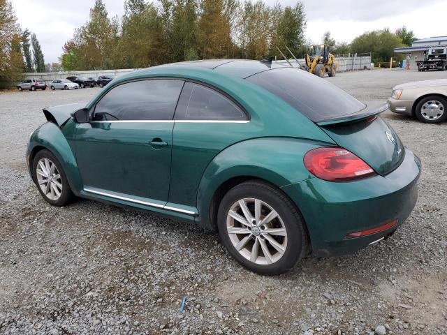 3VWJD7AT6JM711272 - 2018 VOLKSWAGEN BEETLE SE GREEN photo 2