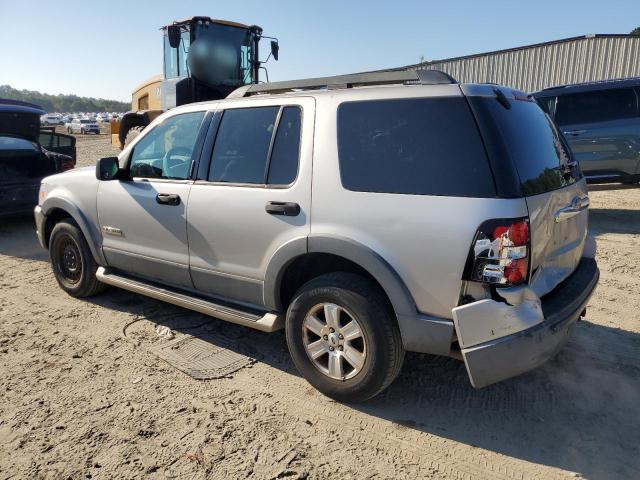 1FMEU73E56UB72547 - 2006 FORD EXPLORER XLT Gümüş foto 2