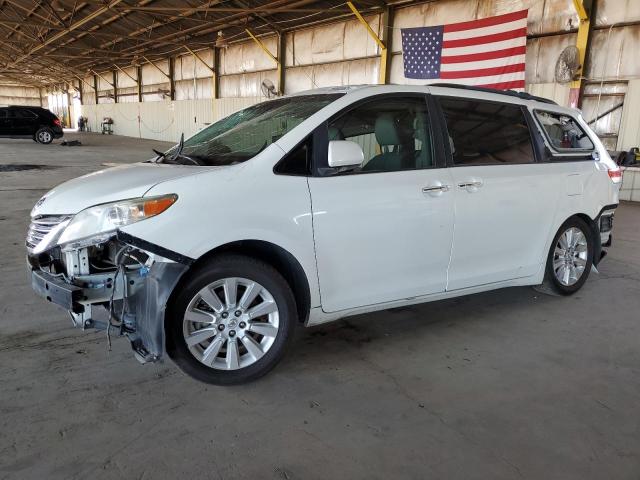 2011 TOYOTA SIENNA XLE, 