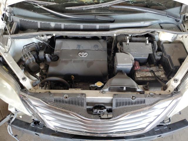 5TDYK3DCXBS110735 - 2011 TOYOTA SIENNA XLE 白色 照片 12