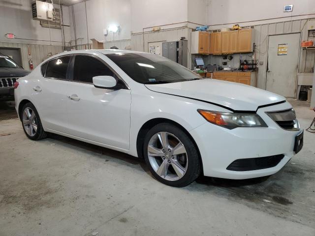 19VDE1F36FE003097 - 2015 ACURA ILX 20 WHITE photo 4