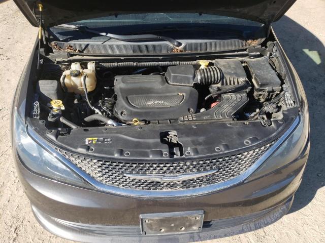 2C4RC1DG9HR588459 - 2017 CHRYSLER PACIFICA TOURING GRAY photo 12