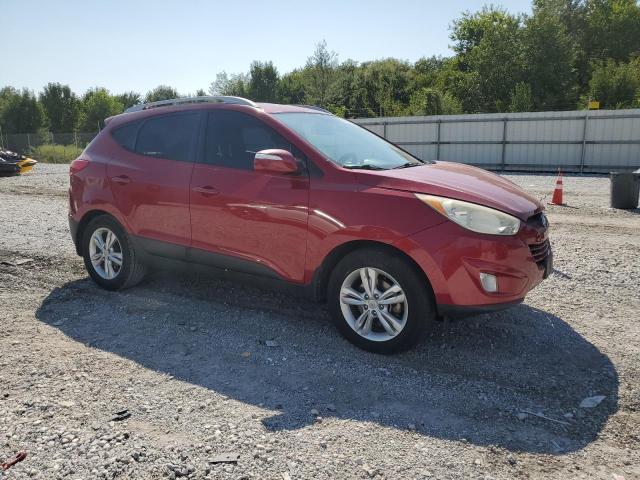 KM8JU3AC4DU721810 - 2013 HYUNDAI TUCSON GLS RED photo 4
