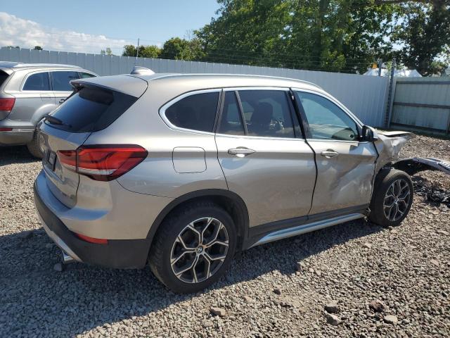 WBXJG9C09M5S52289 - 2021 BMW X1 XDRIVE28I BEIGE photo 3