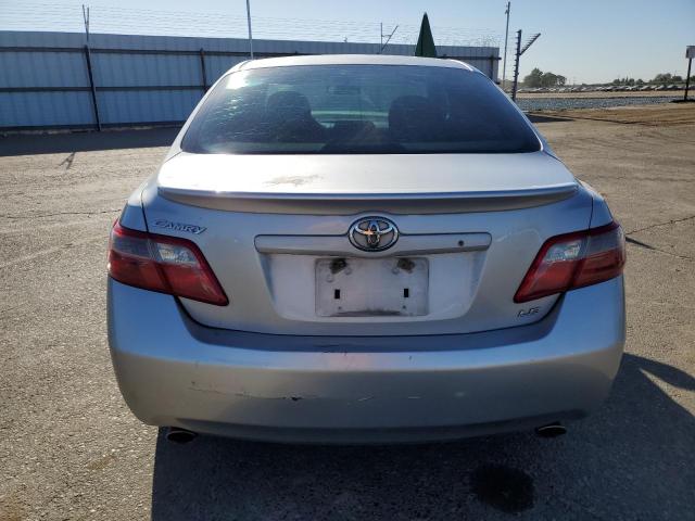 4T1BK46K07U031072 - 2007 TOYOTA CAMRY LE SILVER photo 6