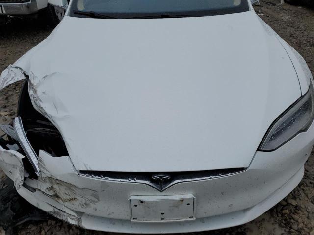 5YJSA1E20GF141958 - 2016 TESLA MODEL S თეთრი ფოტო 11