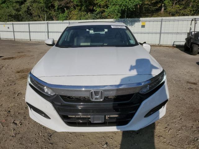 1HGCV1F40KA130325 - 2019 HONDA ACCORD EX WHITE photo 5