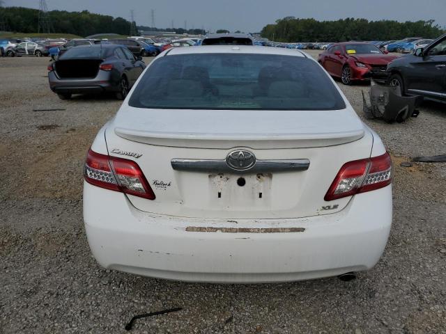 4T1BF3EK1AU510544 - 2010 TOYOTA CAMRY BASE WHITE photo 6