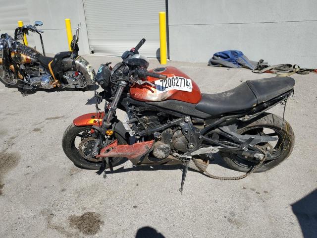 JKAEXEC15BDA67642 - 2011 KAWASAKI EX650 C 橙色 照片 3