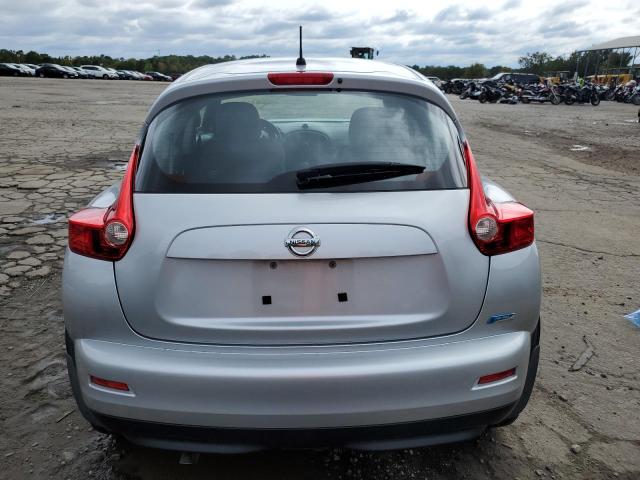 JN8AF5MR9DT200540 - 2013 NISSAN JUKE S SILVER photo 6