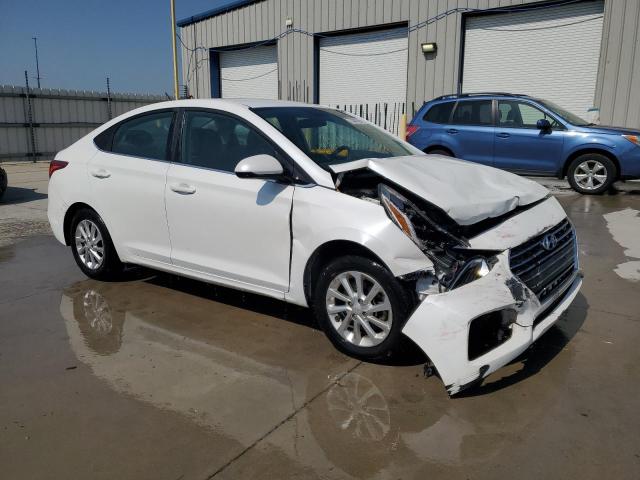 3KPC24A69ME150851 - 2021 HYUNDAI ACCENT SE WHITE photo 4