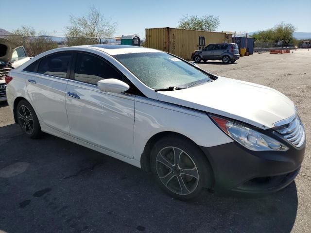 5NPEC4AC4CH331507 - 2012 HYUNDAI SONATA SE თეთრი ფოტო 4