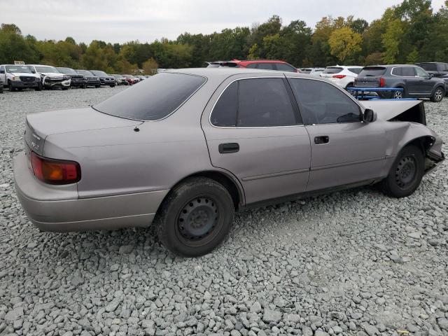 4T1GK12E4SU106966 - 1995 TOYOTA CAMRY LE TAN photo 3