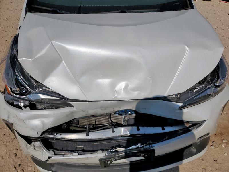 JTDKAMFU7N3155304 - 2022 TOYOTA PRIUS NIGHT SHADE Weiß Foto 11