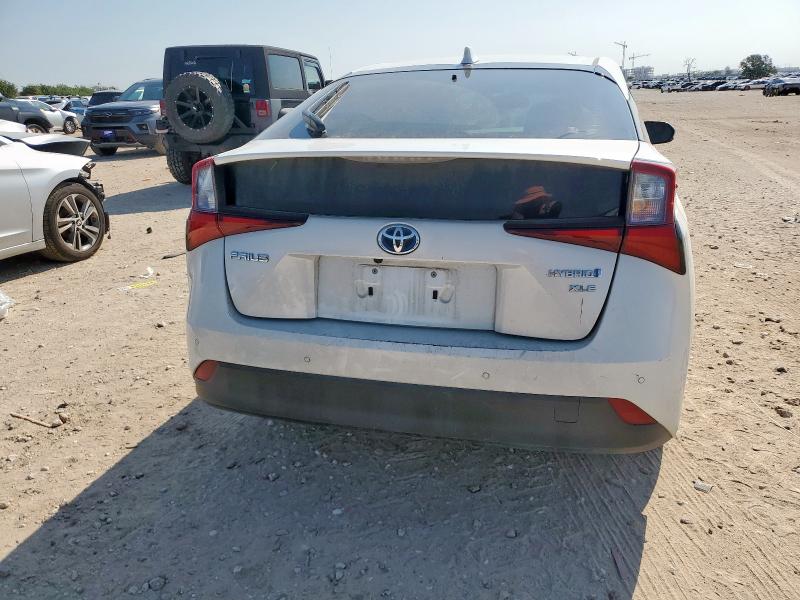 JTDKAMFU7N3155304 - 2022 TOYOTA PRIUS NIGHT SHADE Weiß Foto 6