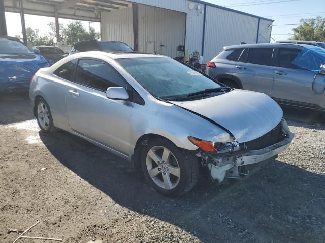 2HGFG12856H550525 - 2006 HONDA CIVIC EX 银色 照片 4