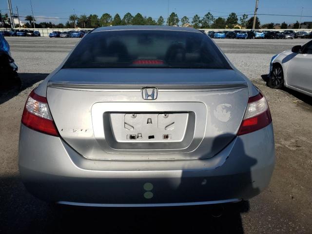 2HGFG12856H550525 - 2006 HONDA CIVIC EX 银色 照片 6