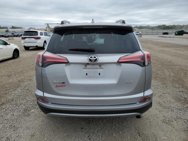 JTMWFREVXJJ165325 - 2018 TOYOTA RAV4 ADVENTURE GRAY photo 6