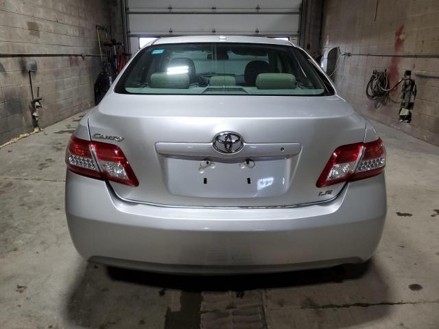 4T4BF3EK6BR198809 - 2011 TOYOTA CAMRY BASE SILVER photo 6