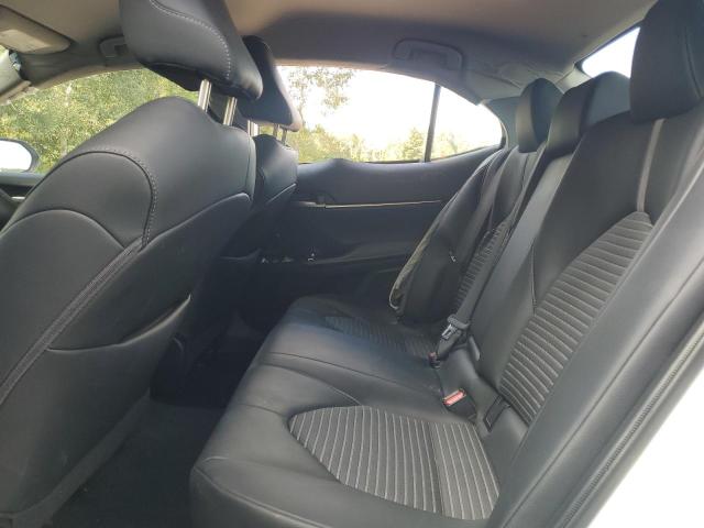 4T1G11AK5RU213089 - 2024 TOYOTA CAMRY SE NIGHT SHADE WHITE photo 10