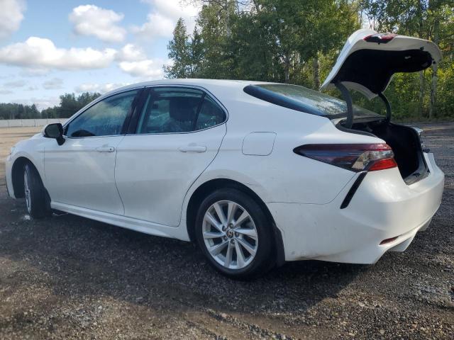 4T1G11AK5RU213089 - 2024 TOYOTA CAMRY SE NIGHT SHADE WHITE photo 2