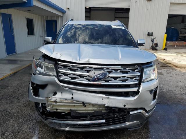 1FM5K8F87JGA94765 - 2018 FORD EXPLORER LIMITED Серебристый фото 5