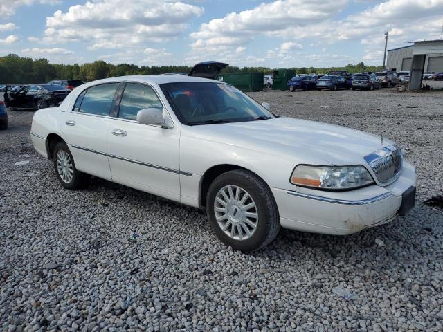 1LNHM81W13Y625534 - 2003 LINCOLN TOWN CAR EXECUTIVE WHITE photo 4