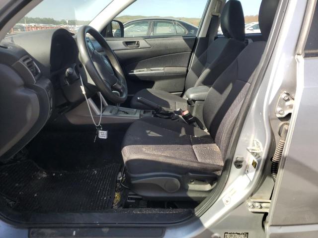 JF2SHABC2CH466521 - 2012 SUBARU FORESTER 2.5X ვერცხლისფერი ფოტო 7