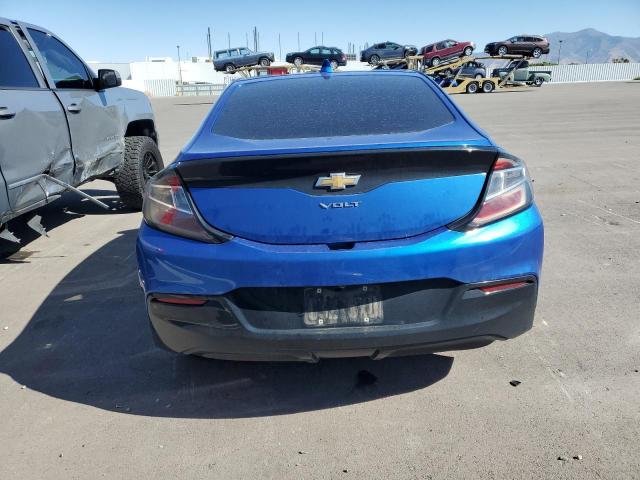 1G1RC6S56HU137998 - 2017 CHEVROLET VOLT LT BLUE photo 6