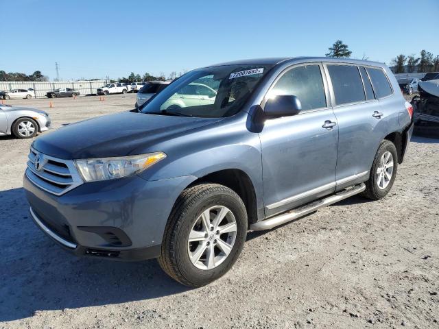 5TDZK3EH9DS141881 - 2013 TOYOTA HIGHLANDER BASE BLUE photo 1