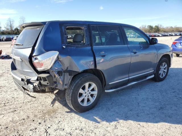 5TDZK3EH9DS141881 - 2013 TOYOTA HIGHLANDER BASE BLUE photo 3