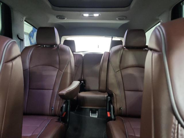 5GAERDKW3MJ231318 - 2021 BUICK ENCLAVE AVENIR WHITE photo 10